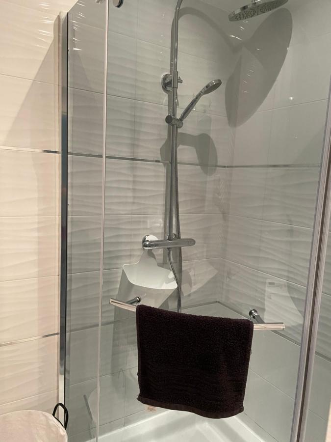شقة Drenova Apartman غييكا المظهر الخارجي الصورة