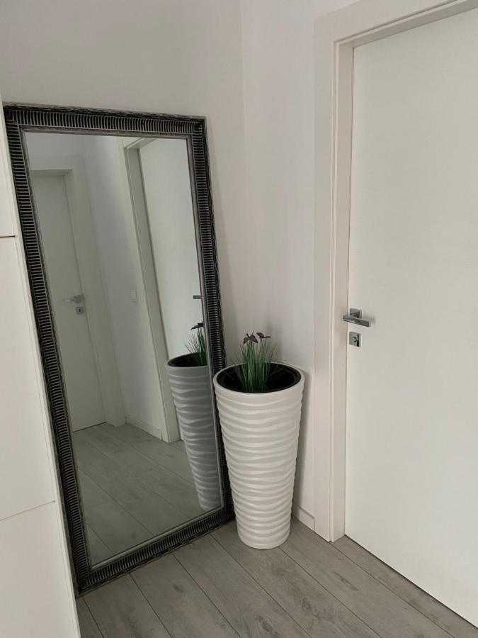 شقة Drenova Apartman غييكا المظهر الخارجي الصورة