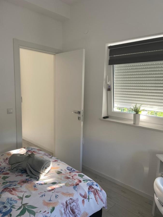 شقة Drenova Apartman غييكا المظهر الخارجي الصورة